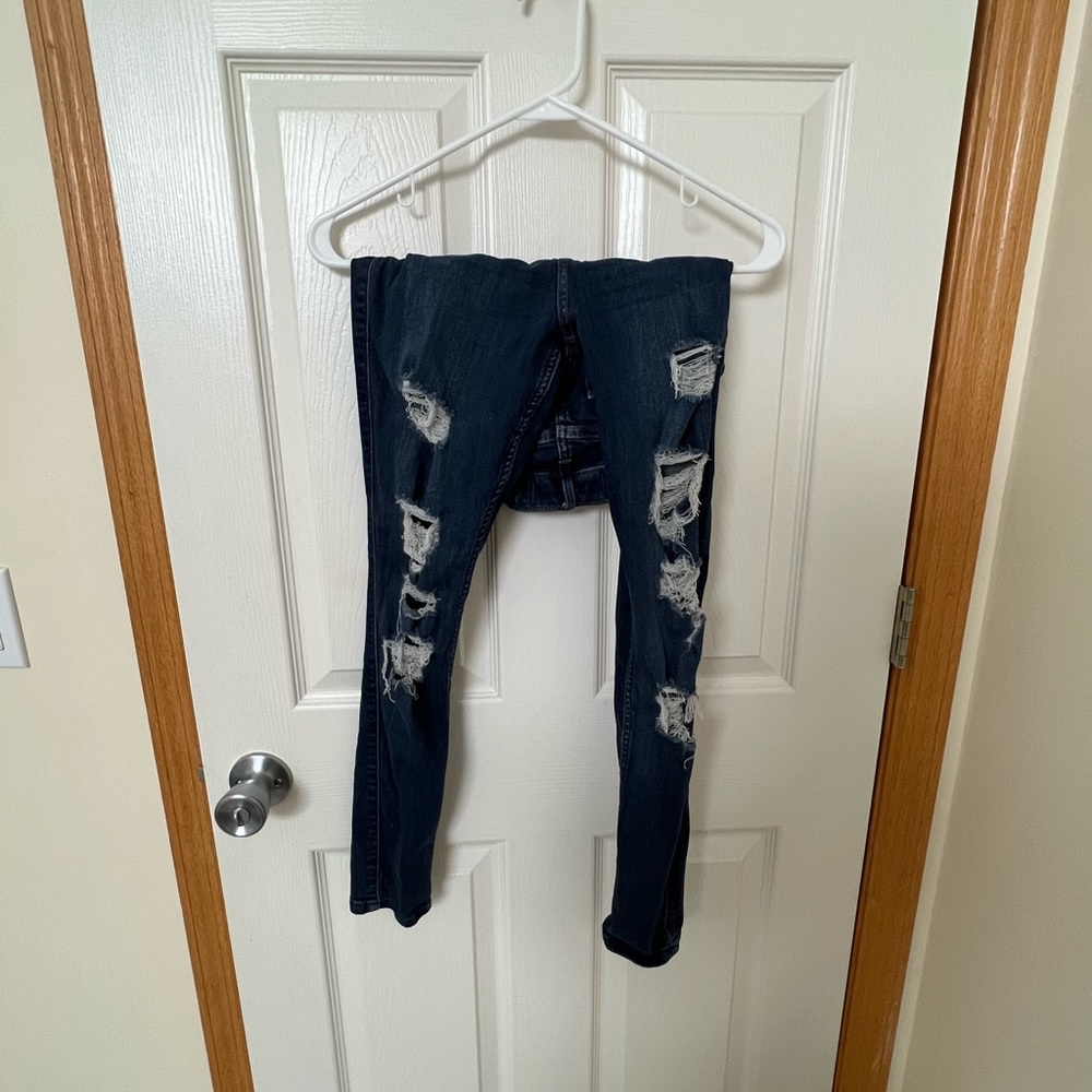 Hollister Ripped Skinny Jeans Size 7R